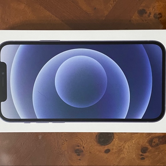 Apple iPhone 12 black - Picture 2 of 4